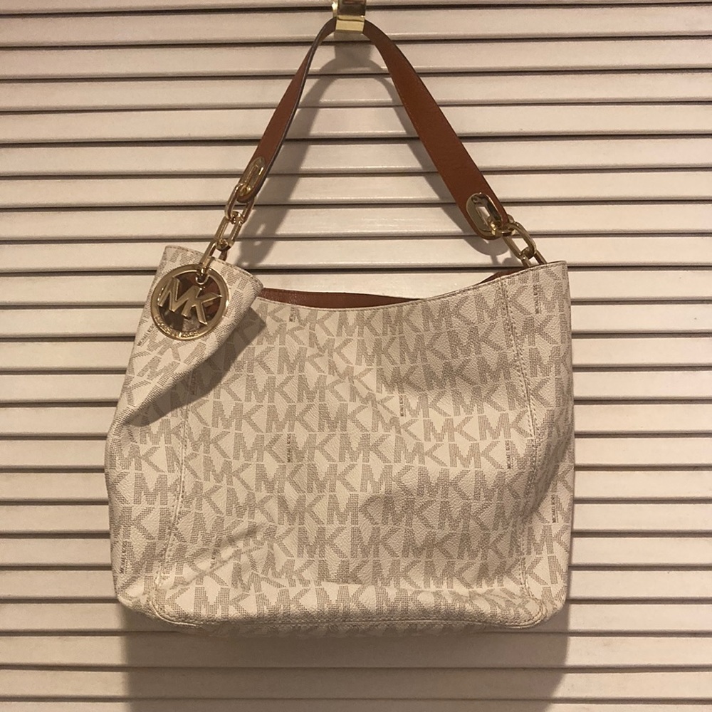 Michael Kors shoulder bag.